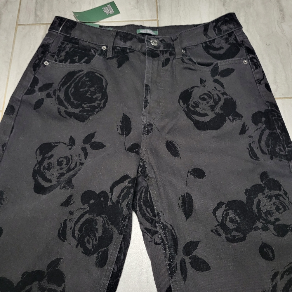 Monogrammed Wild Fable High RiseStraightEasy Rigid Denim Floral Black Jeans SZ 8 - Picture 12 of 16